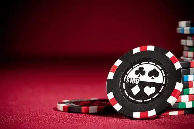 Live casino and slot game selection inside ph365 login game lobby on Android